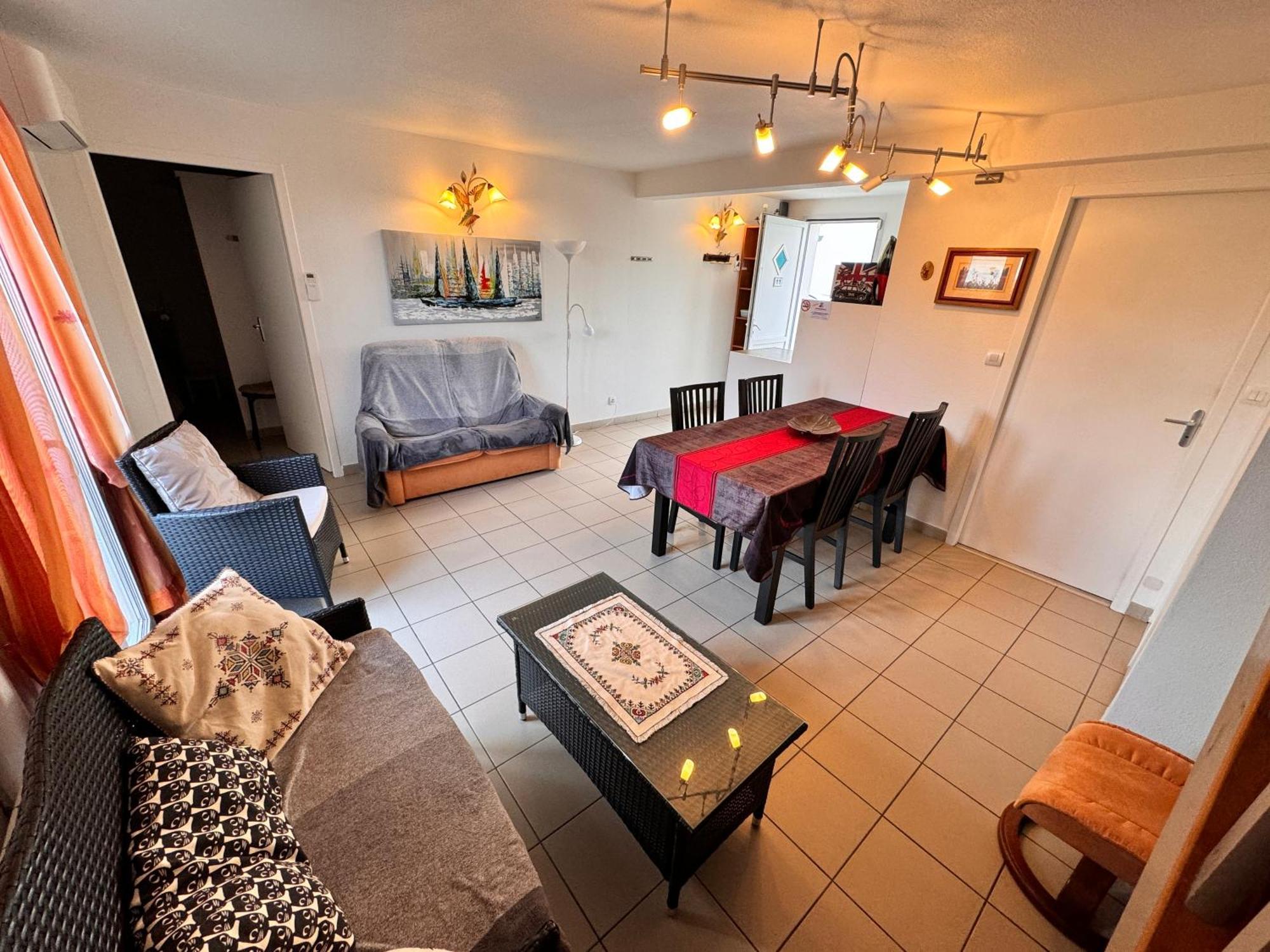 Les Amareyeurs - Ile D'Oleron - Maison Classee 3 Etoiles Avec Piscine - Clim - Velos เลอ แชโตว์-โดเลรง ภายนอก รูปภาพ